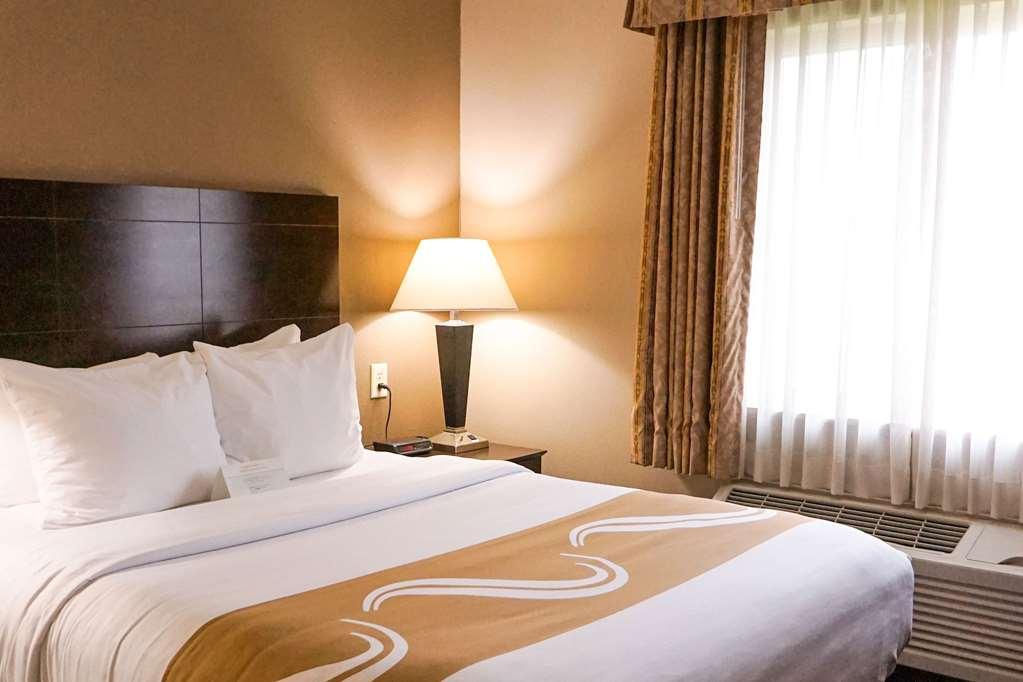 Quality Inn & Suites Watertown Near Prairie Lakes Ice Arena Cameră foto